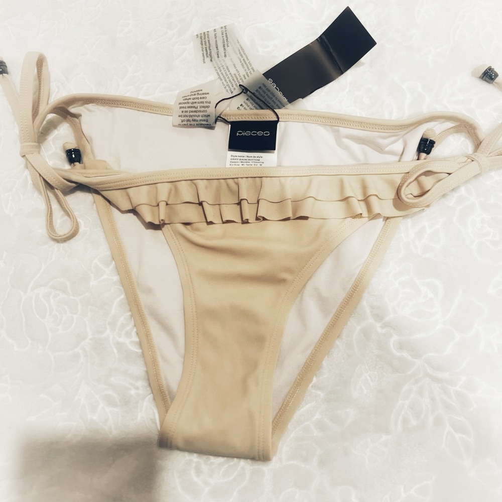 Pieces Beige Bikini Bottom